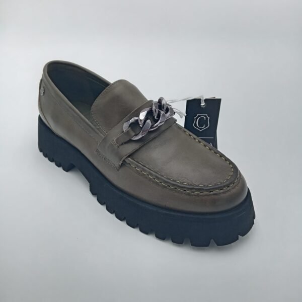 Mocassins kaki femme Carmela à chaîne métallisée pointure 40