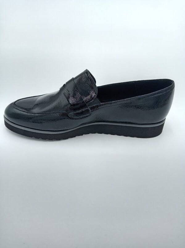 Mocassins vernis noir femme Rosewood Susi vue de profil oppposé