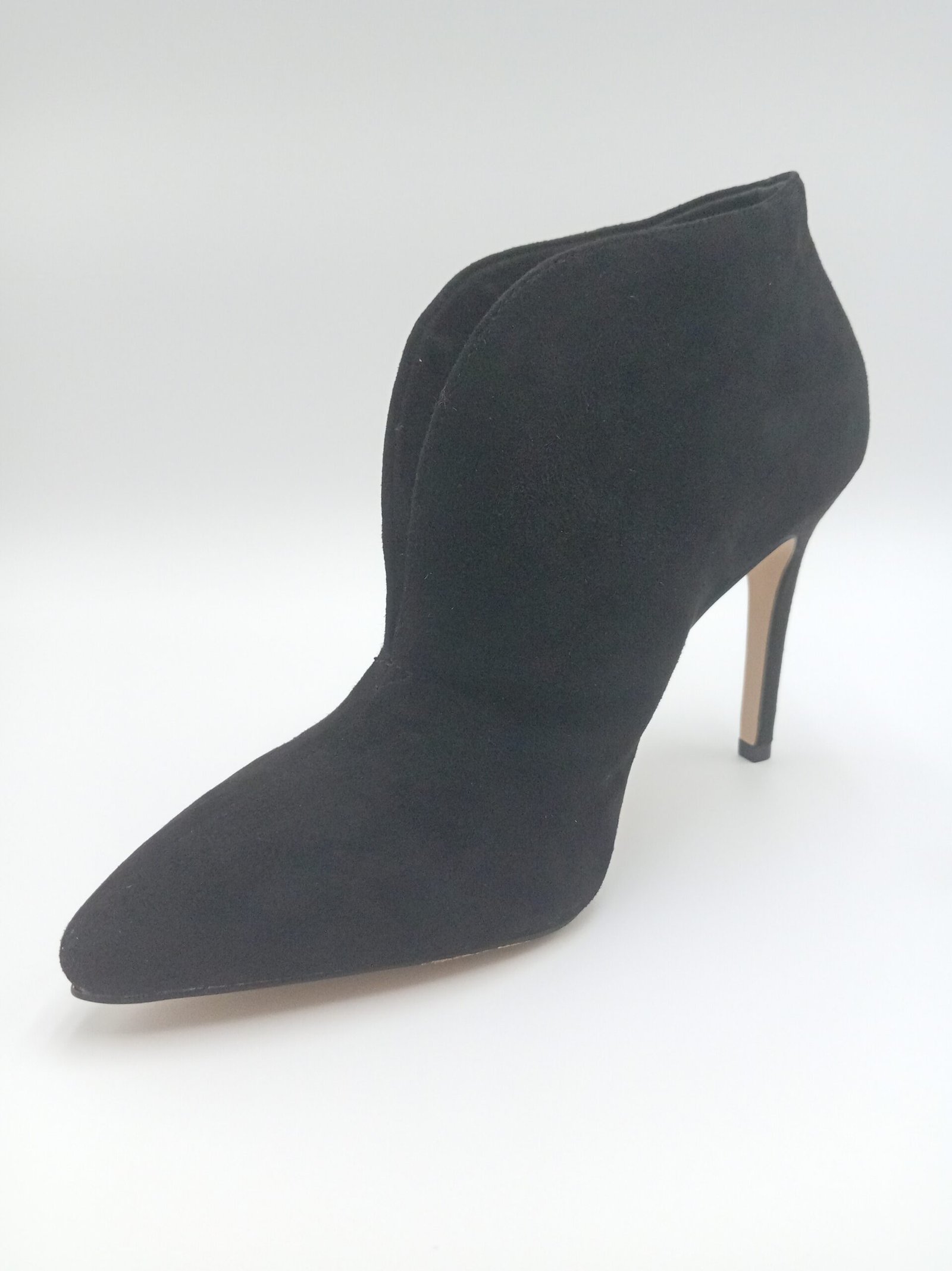 Escarpins daim noir femme Tamaris vue avant gauche
