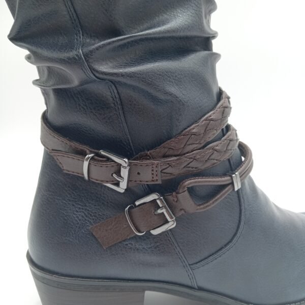Bottines bleu marine femme Marco Tozzi à brides marron rapproché