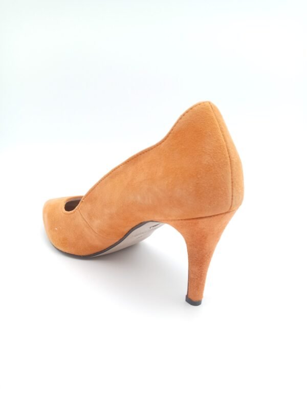 Escarpins daim camel femme Tamaris arrière gauche