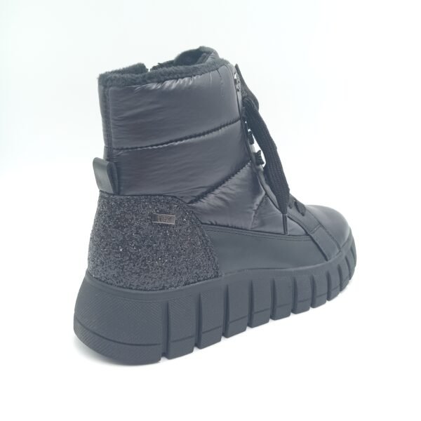 Bottines noires fourrées femme Tom Tailor pointure 39 arrière droit
