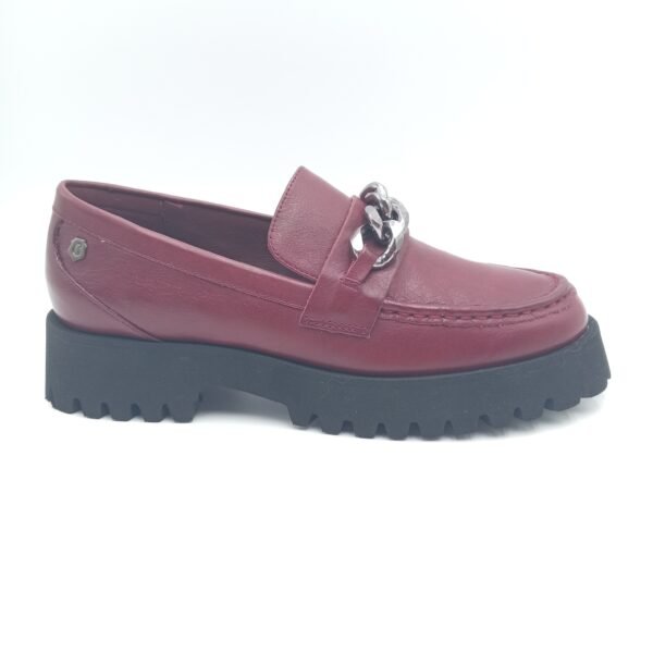 Mocassins cuir bordeaux femme Carmela avec chaîne métallique pointure 39 profil