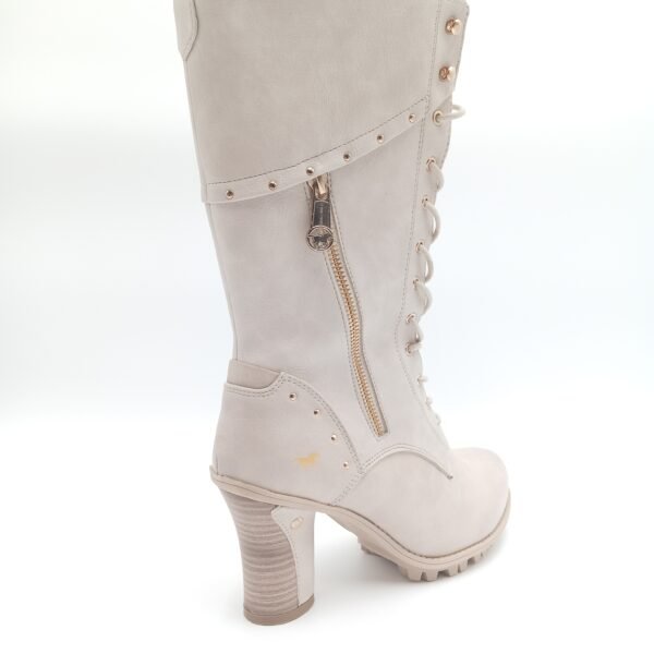 Bottes beige fourrées femme Mustang pointure 40 arriere gauche