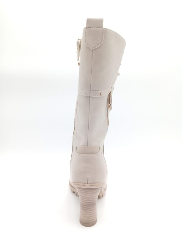 Bottes beige fourrées femme Mustang pointure 40 arriere