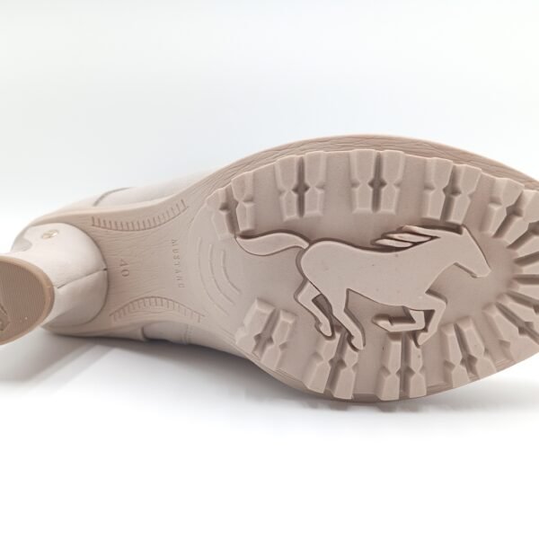Bottes beige fourrées femme Mustang pointure 40 semelle